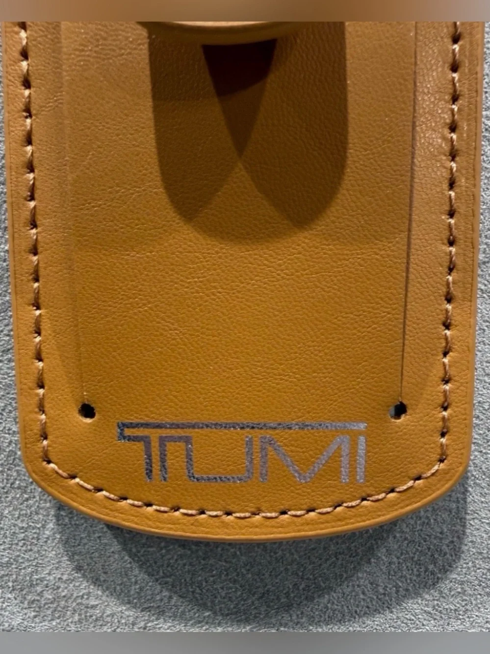 NEW Tumi 3.625” x 2.25” Leather Luggage Name Tag w/ Buckle - BURNING BRIDLE